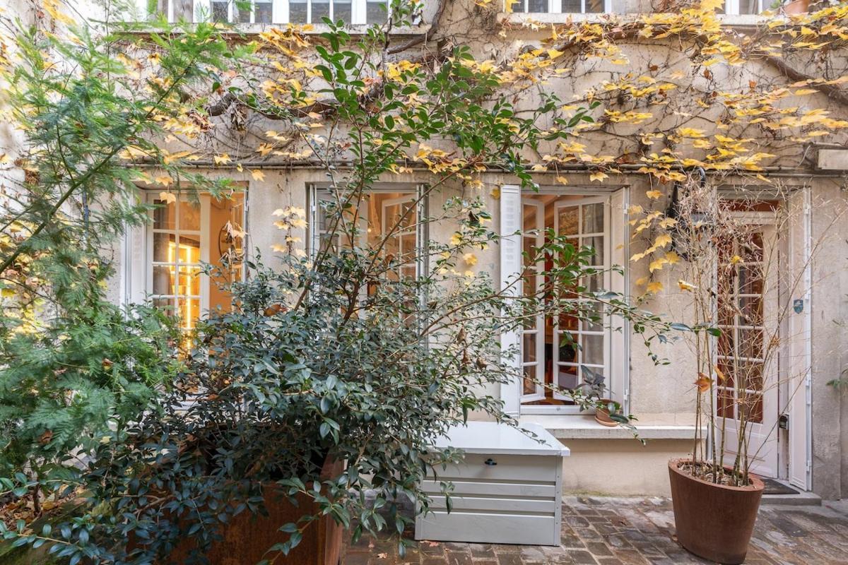 Apartment Parisian Duplex In Marais With Sauna *