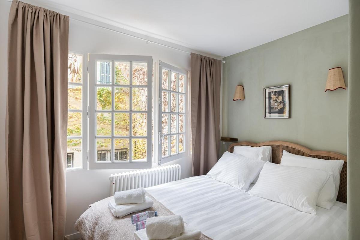 Apartment Parisian Duplex In Marais With Sauna *